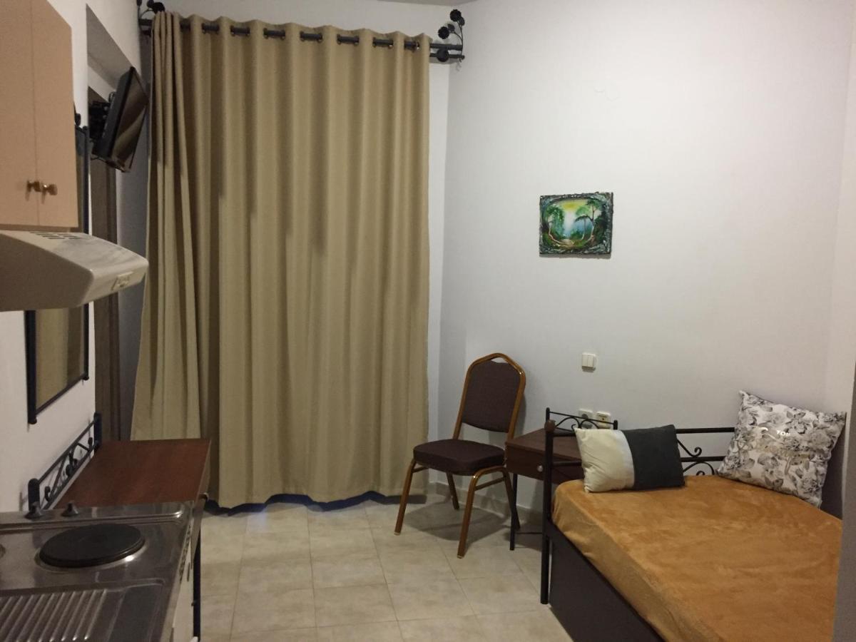 Anastasia Studios, Apartments & Suites Archangelos  Extérieur photo