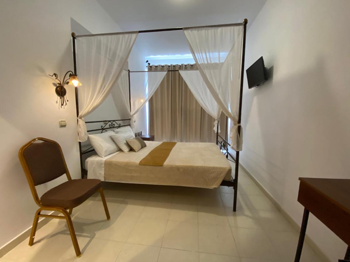 Anastasia Studios, Apartments & Suites Archangelos  Extérieur photo