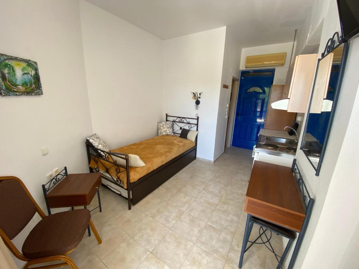 Anastasia Studios, Apartments & Suites Archangelos  Extérieur photo