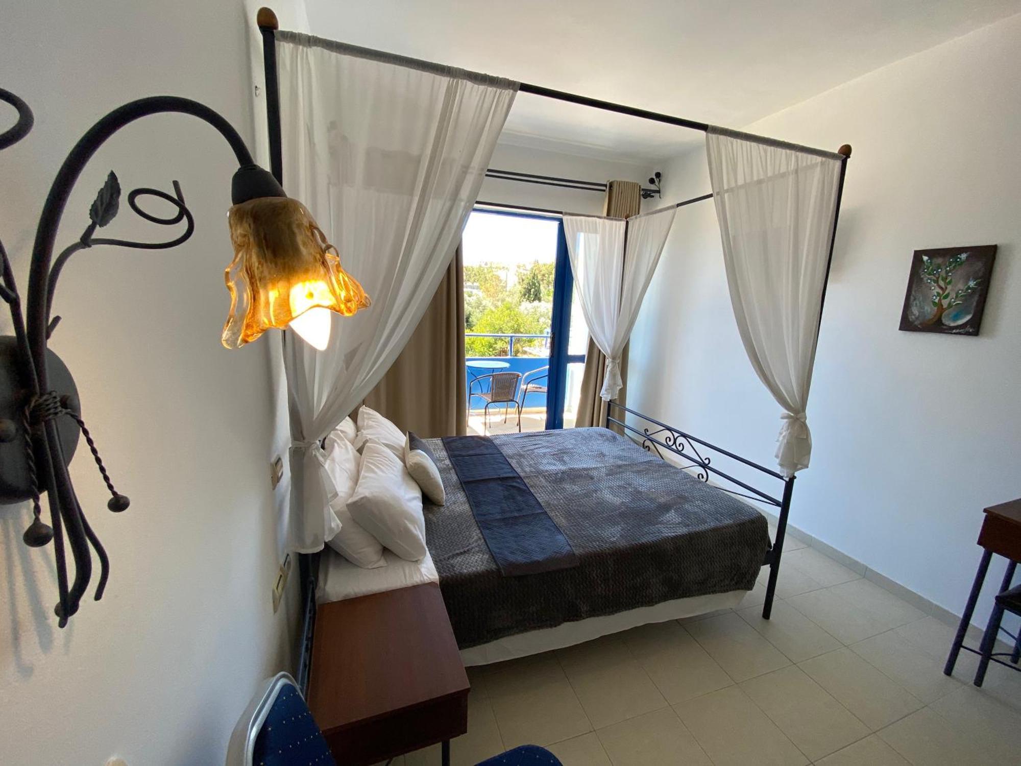 Anastasia Studios, Apartments & Suites Archangelos  Extérieur photo